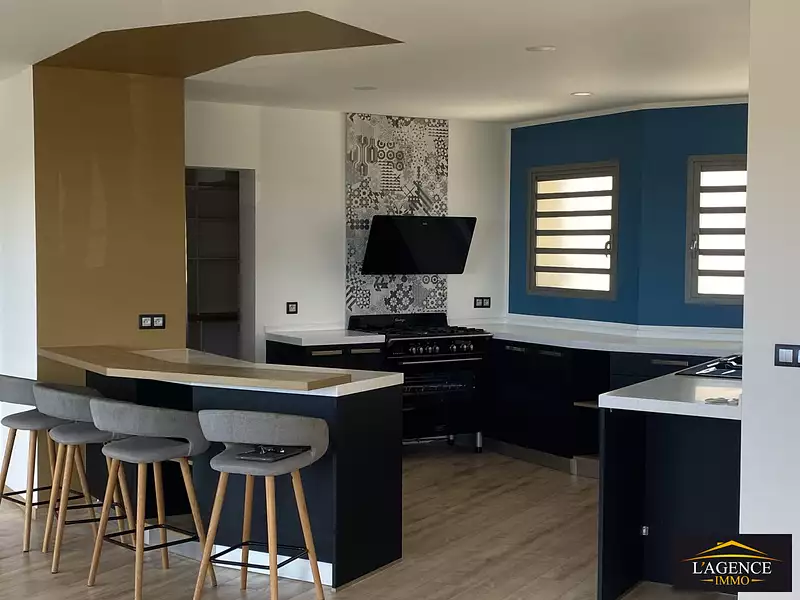 Maison, 160 m²