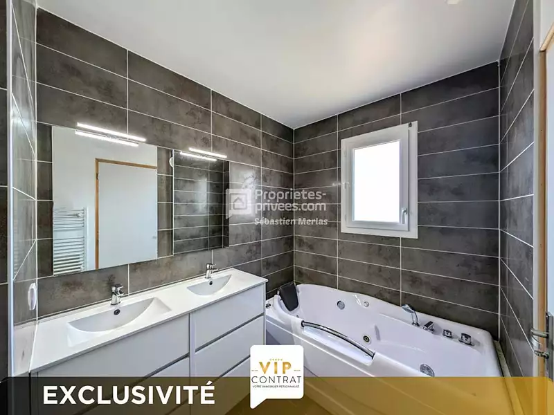 Maison, 89 m²