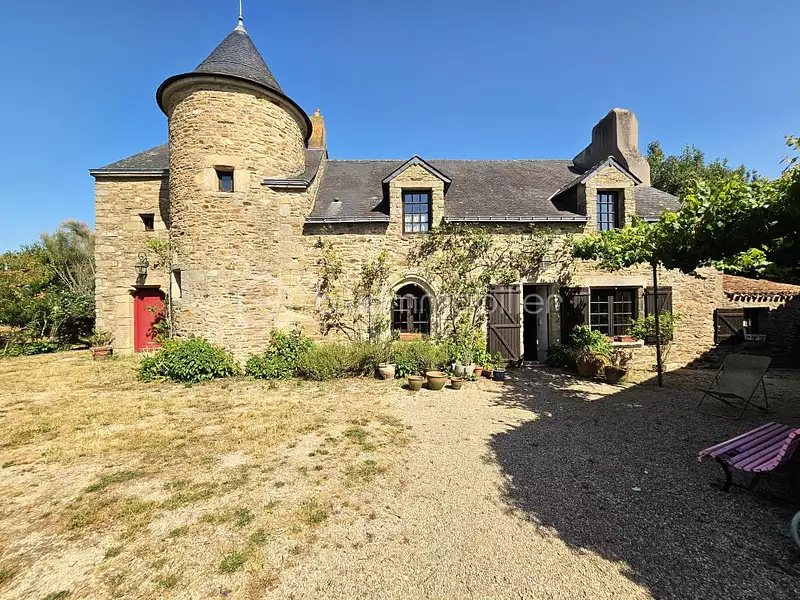Maison, 260 m²