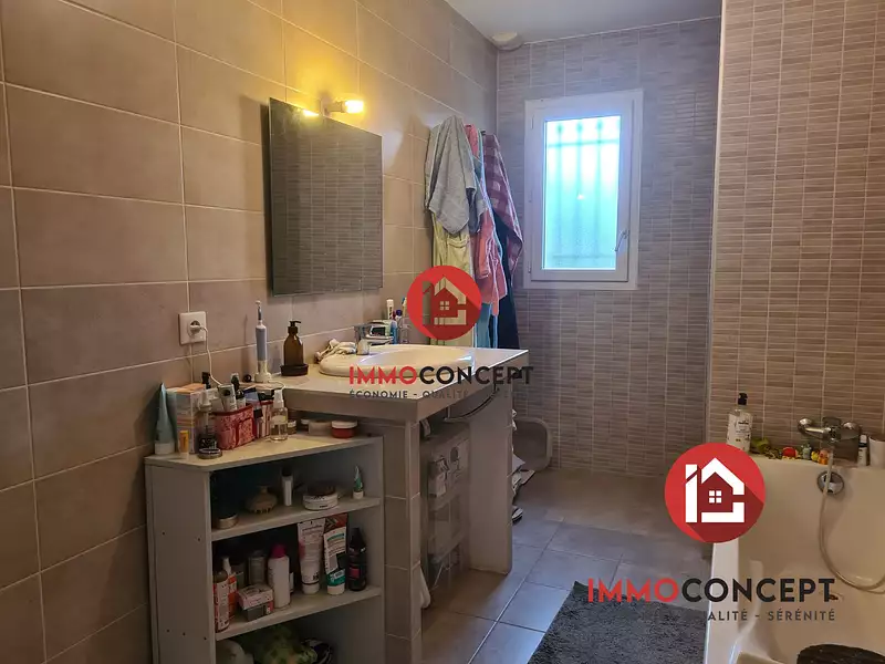 Maison, 106 m²
