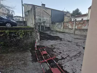 Terrain, 272 m²