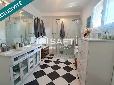 Maison, 183 m²