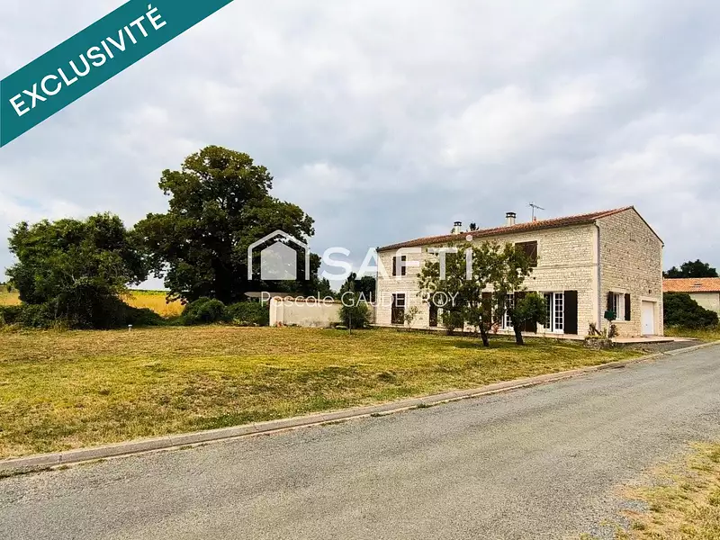 Maison, 223 m²