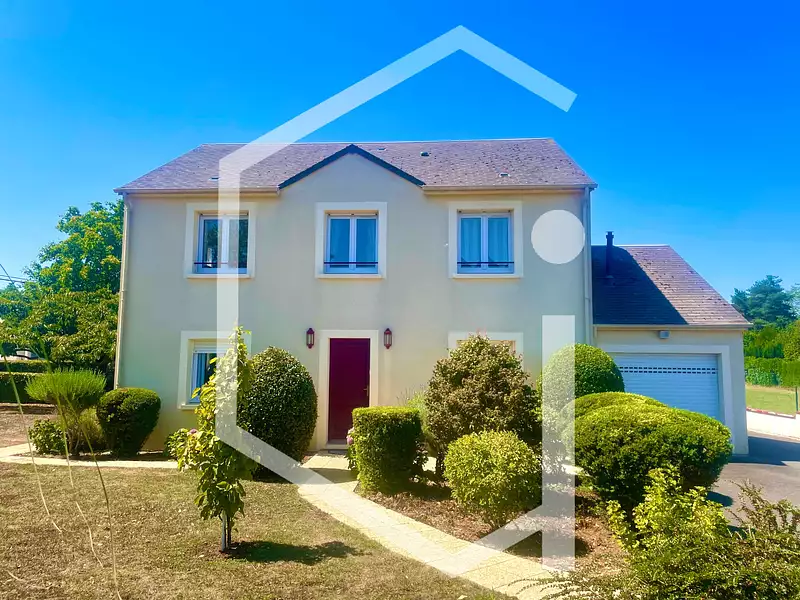 Maison, 151 m²
