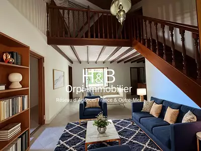 Maison, 197 m²