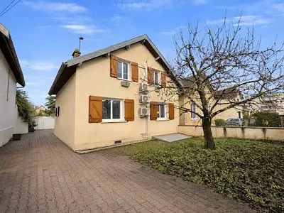 Maison, 122,35 m²