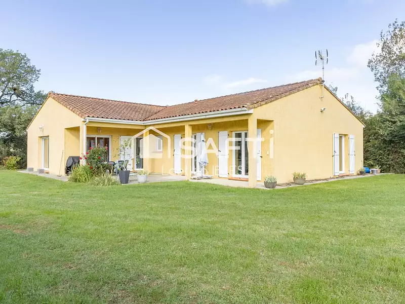 Maison, 140 m²
