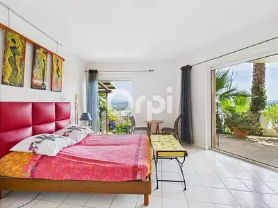 Maison, 289 m²