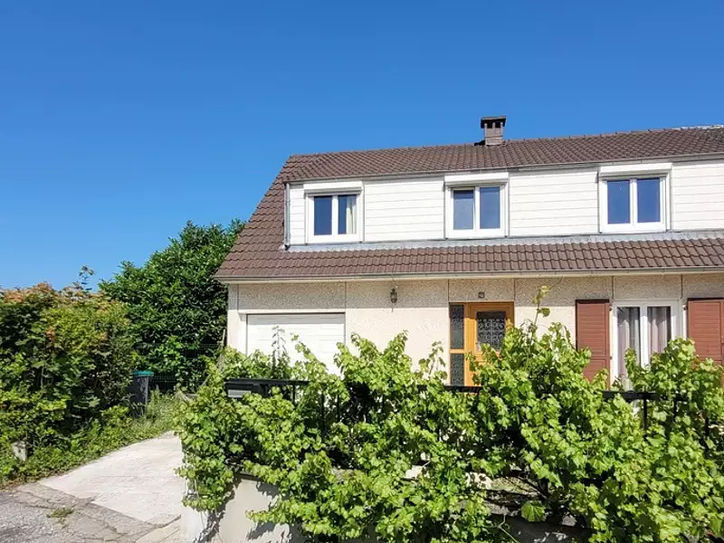 Maison, 106 m²