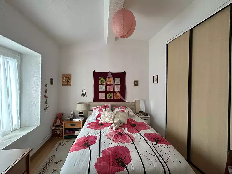 Immeuble, 115 m²