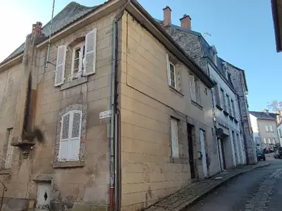 Immeuble, 170 m²