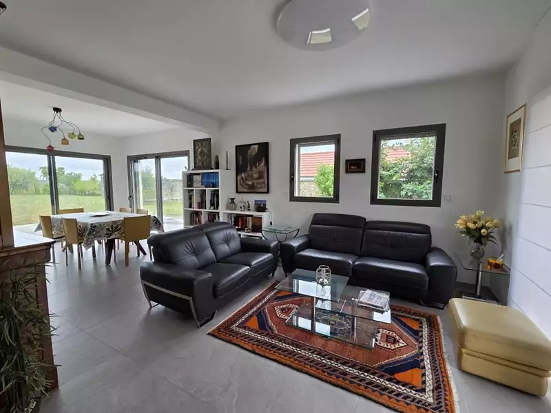 Maison, 164 m²