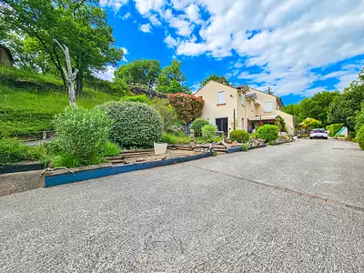 Maison, 168 m²