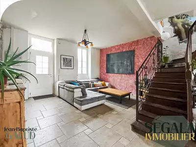 Maison, 230 m²