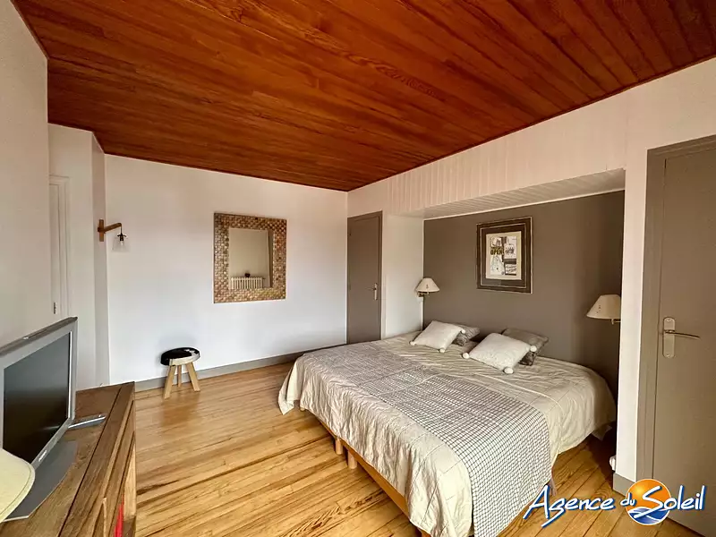 Maison, 307,3 m²