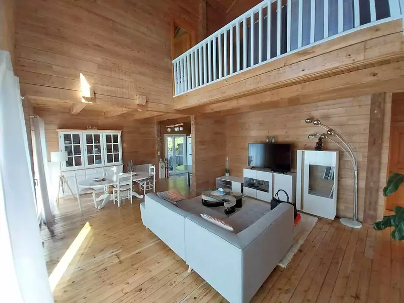 Maison, 163 m²