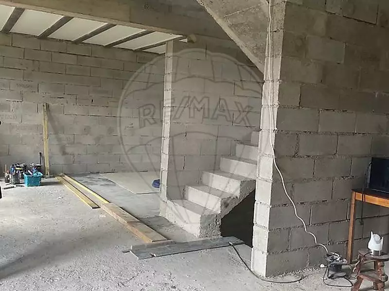 Maison, 180 m²