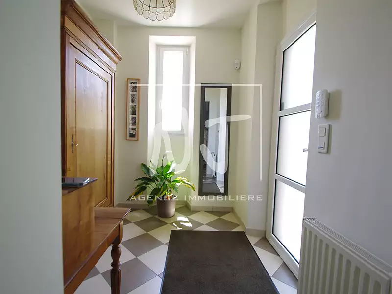 Maison, 186 m²