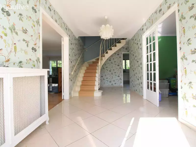 Maison, 250 m²