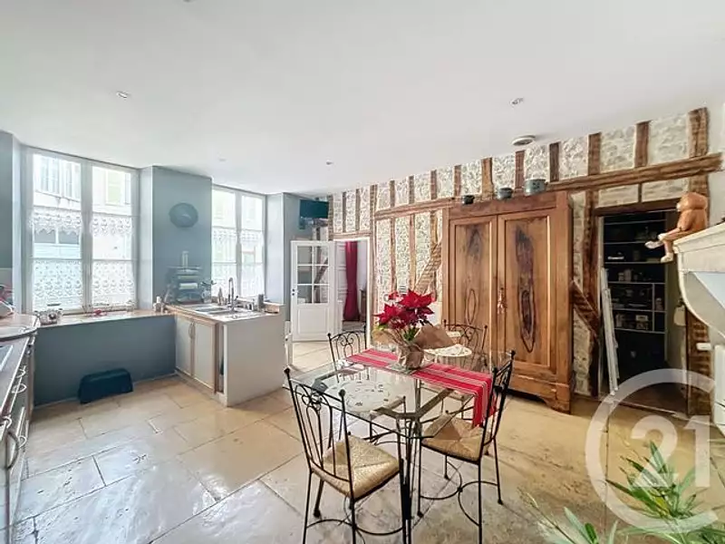 Appartement, 154,7 m²