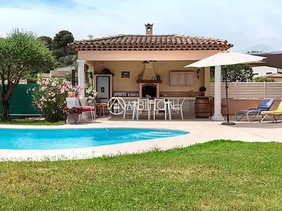 Maison, 267 m²