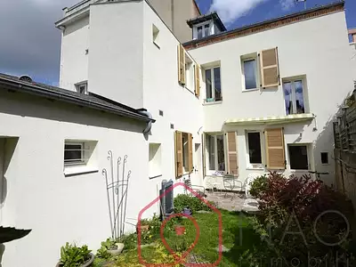 Maison, 142 m²