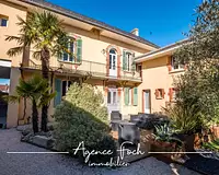 Maison, 240 m²
