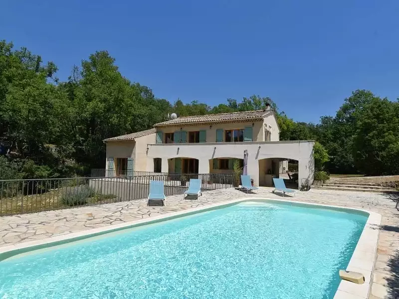 Maison, 190 m²