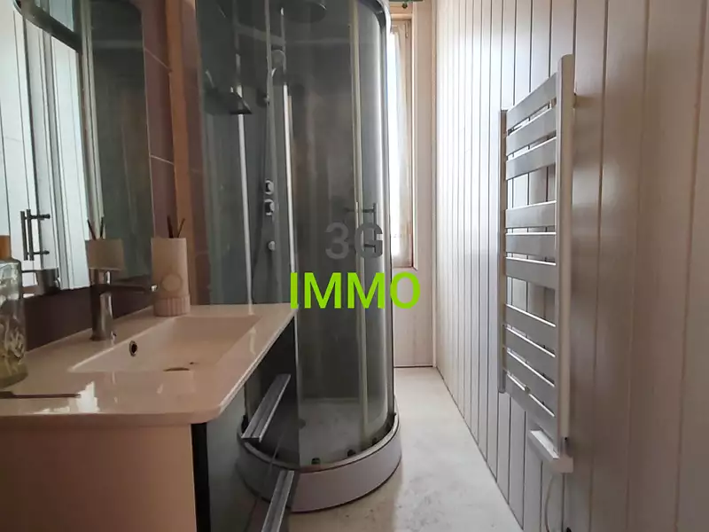 Maison, 143 m²