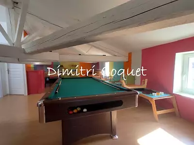 Maison, 242 m²