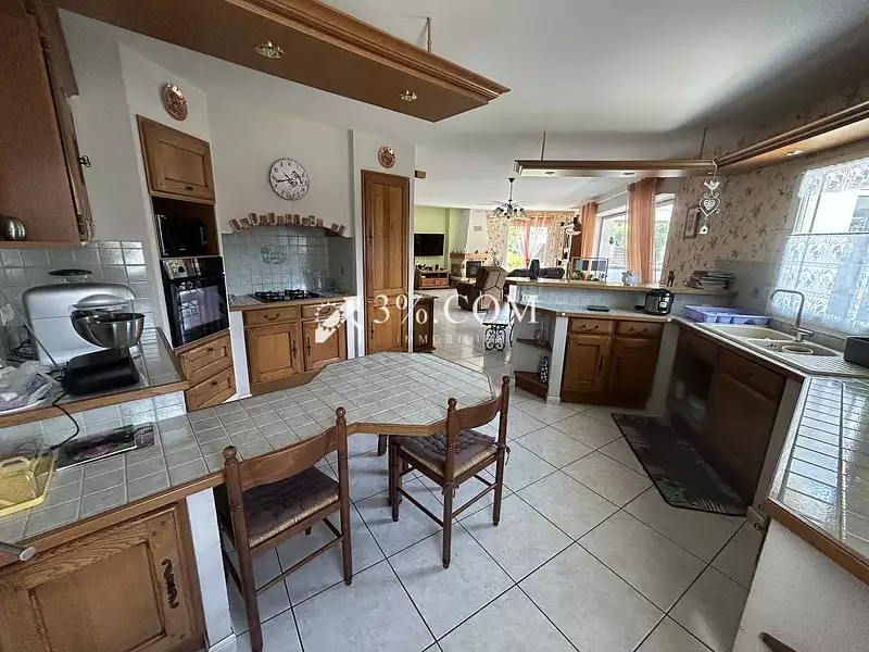 Maison, 158 m²