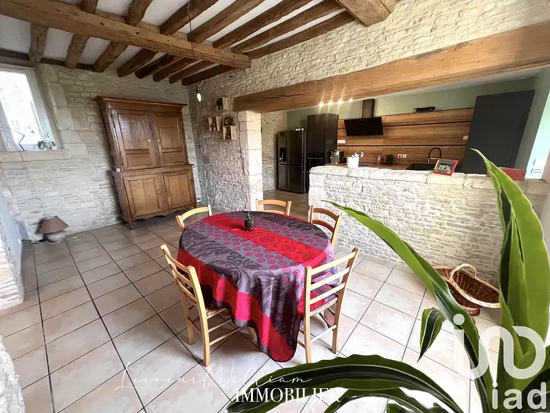 Maison, 236 m²