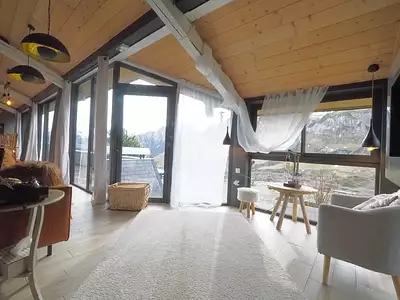 Immeuble, 572 m²