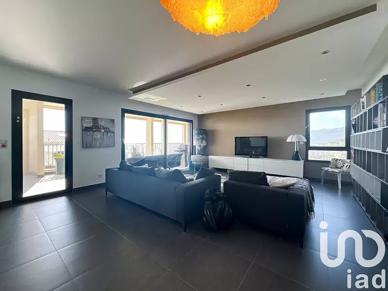 Appartement, 122 m²