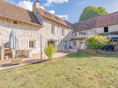 Maison, 353 m²