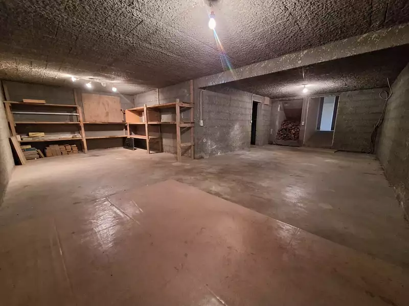 Maison, 166 m²