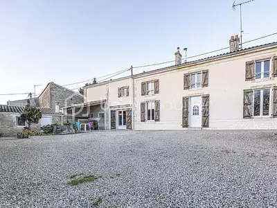 Maison, 170 m²