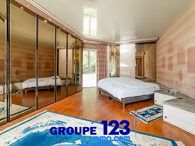 Maison, 342 m²