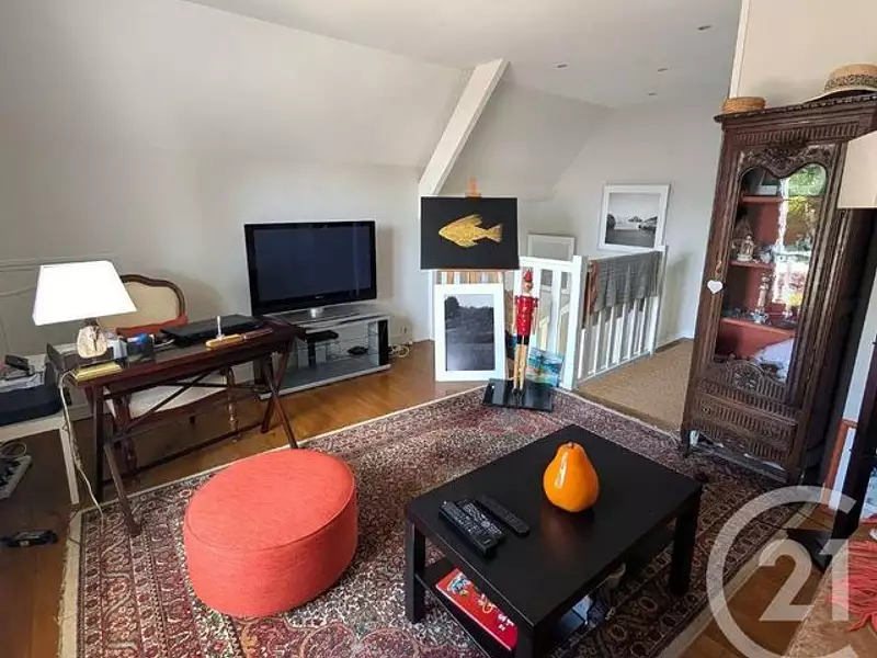 Maison, 162 m²