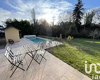 Maison, 248 m²