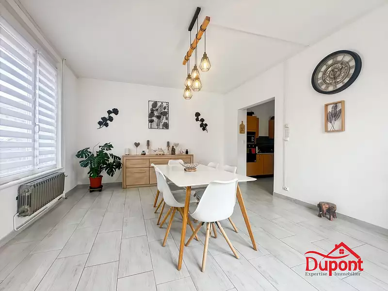 Maison, 132 m²