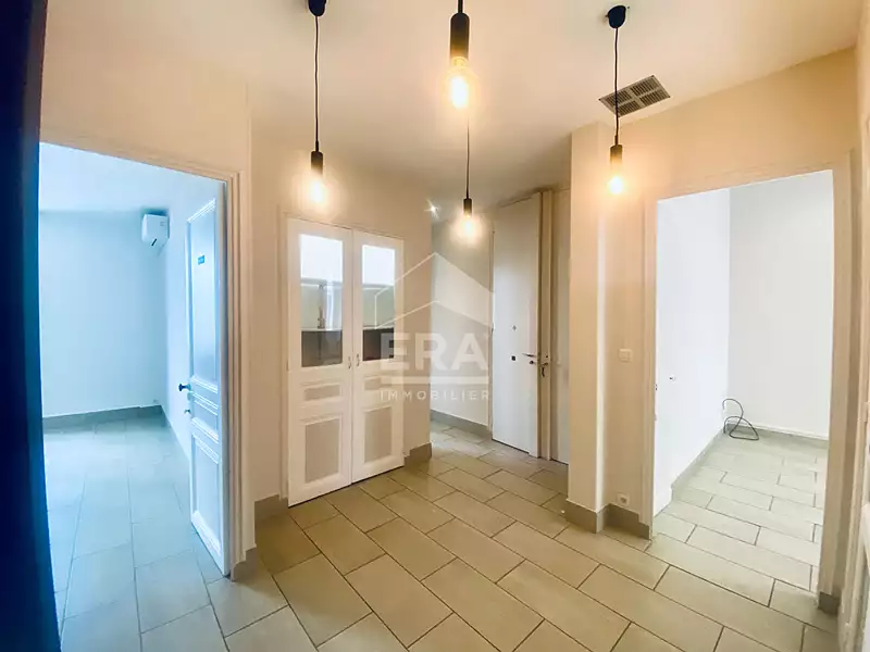 Divers, 100 m²