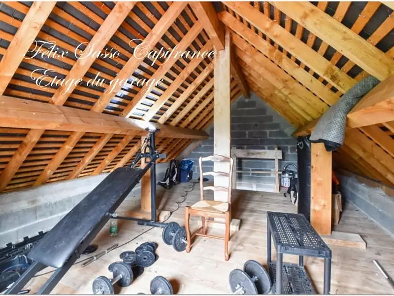 Maison, 220 m²