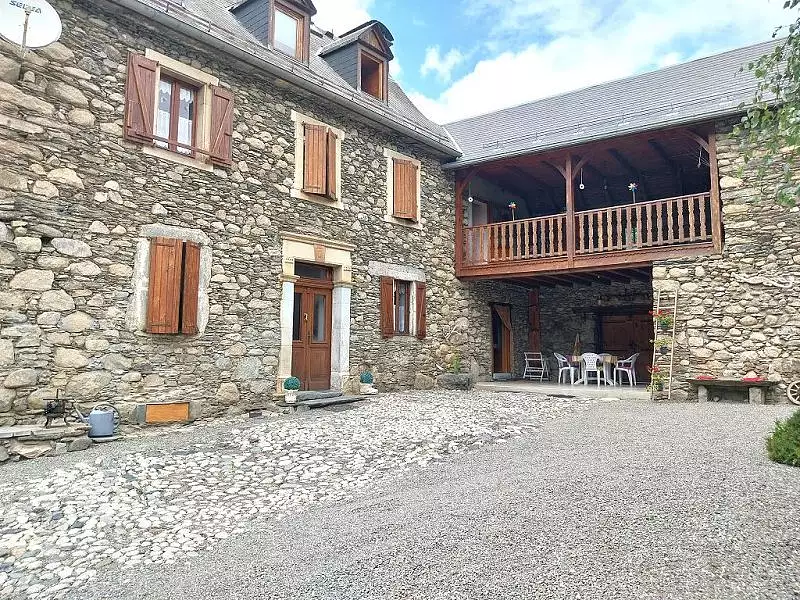 Maison, 147 m²