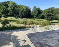 Maison, 275 m²