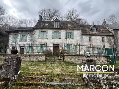 Maison, 240 m²