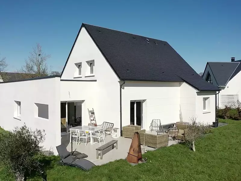 Maison, 1 180 m²