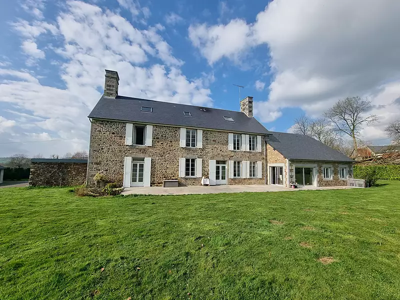 Maison, 288 m²