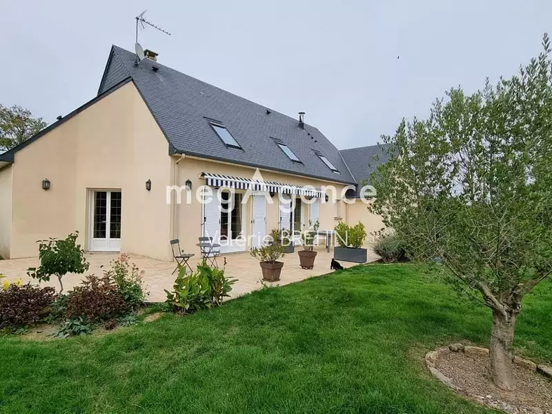 Maison, 153 m²