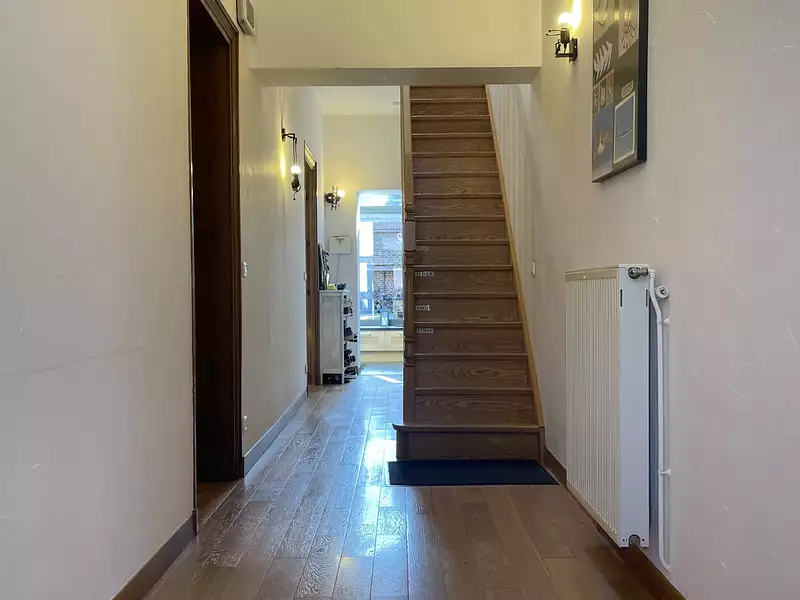 Maison, 290 m²